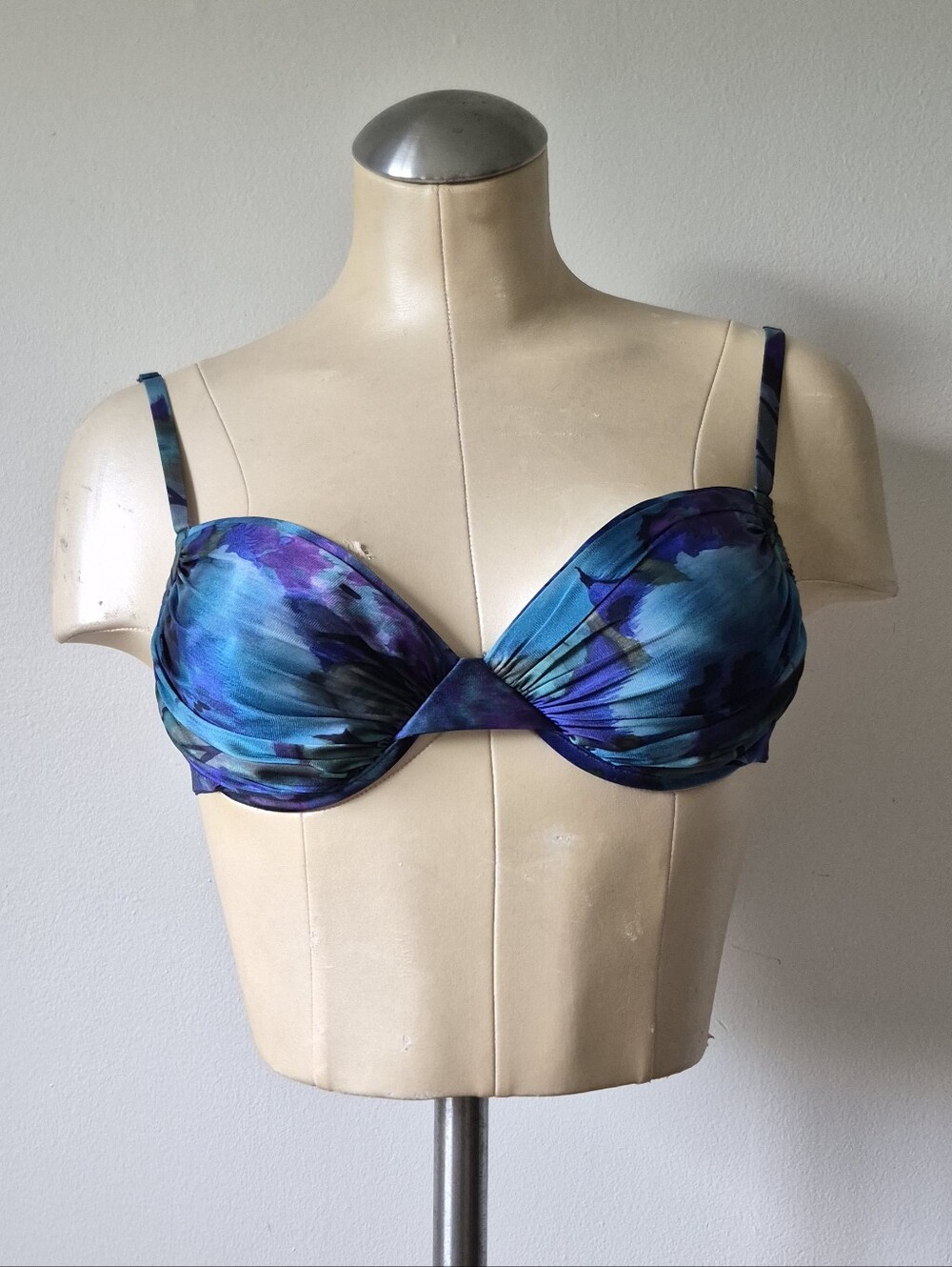 VTG 80s 90s Lingerie Cacique Watercolor Satin Bra 34C